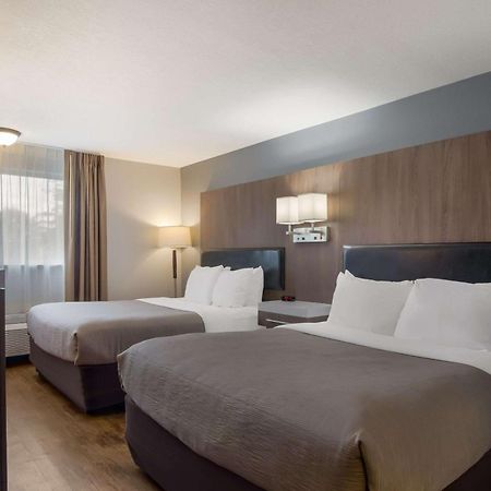 Quality Inn & Suites Silverdale Bangor-Keyport Экстерьер фото