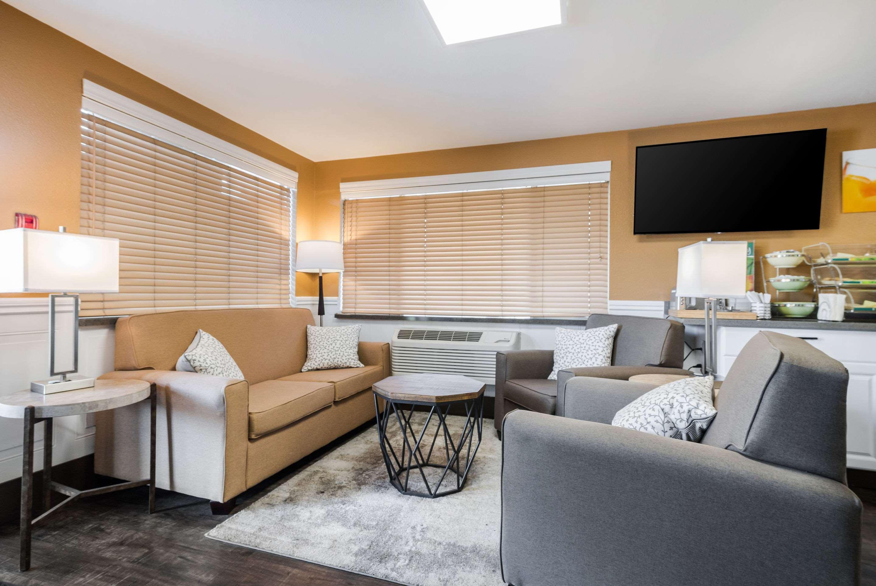Quality Inn & Suites Silverdale Bangor-Keyport Экстерьер фото