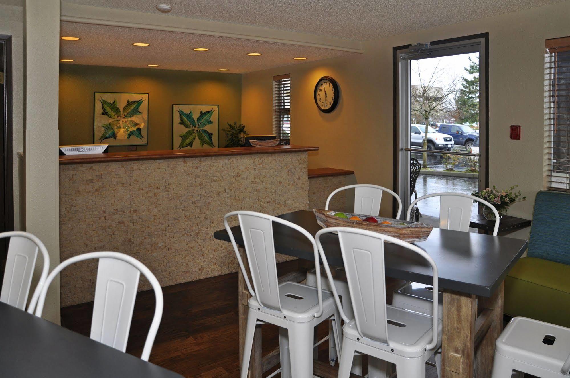 Quality Inn & Suites Silverdale Bangor-Keyport Экстерьер фото
